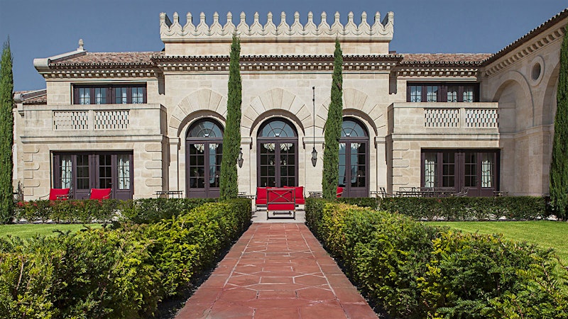 Travel Tip: Living the Château Life on Bordeaux's Left Bank