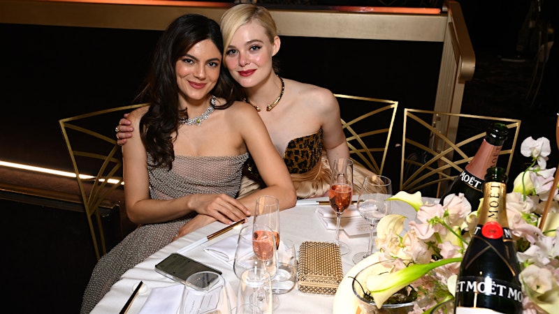 Cool Kids Table Pops Moët & Chandon Champagne at Golden Globes