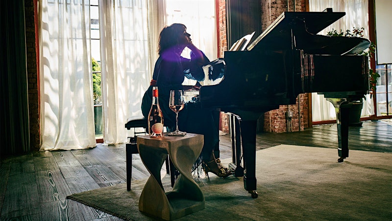 Exclusive: Norah Jones Launches a French Rosé and Sparkling Wine